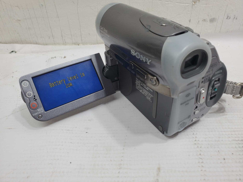SONY DCR-HC90 MiniDV Tape Camera |