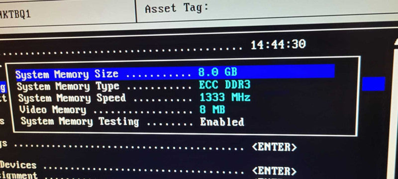 Dell PowerEdge R210 Xeon X3470 2.93 GHz 8GB RAM Dell SAS 6 LSI  $