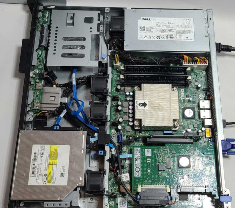 Dell PowerEdge R210 Xeon X3470 2.93 GHz 8GB RAM Dell SAS 6 LSI  $
