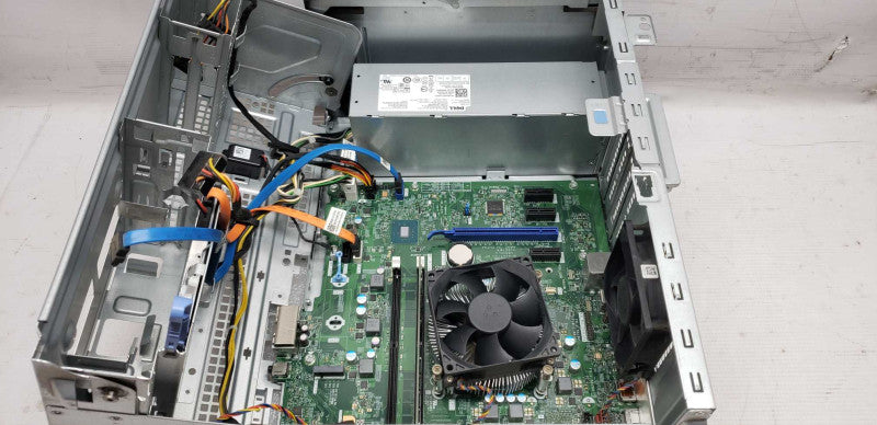 Dell optiplex 3050 i5-7500 @ 3.40ghz / 8gb ram / see notes #