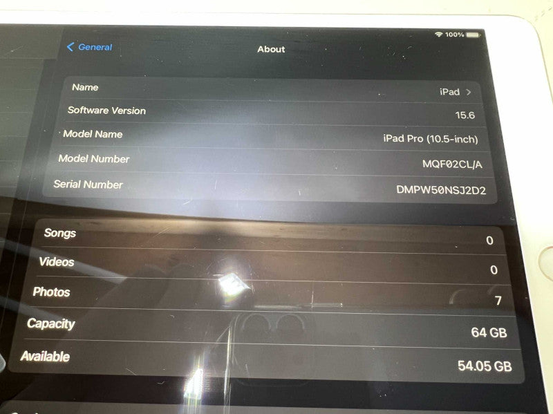 iPad Pro (10.5-inch) 64GB Wi-Fi + Cellular Silver -
