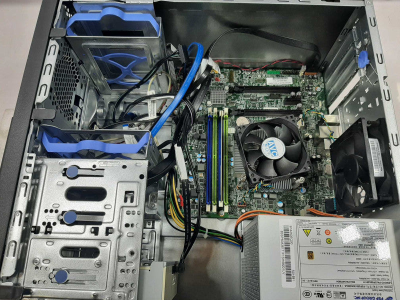 Lenovo ThinkCentre M900, i7-6700 3.4GHz QC/8GB DDR4, NO HDDs ~