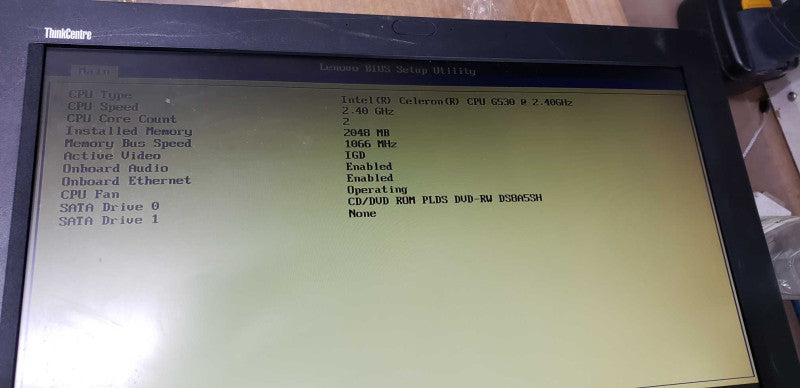 Lenovo Thinkcenter M71z Intel Celeron G530 @ 2.40ghz / 2gb ram #