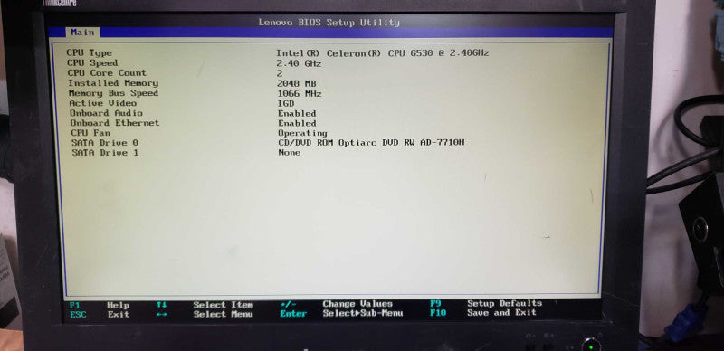 Lenovo Thinkcenter M71z Intel Celeron G530 @ 2.40ghz / 2gb ram #