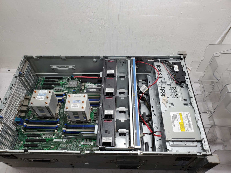 HP ProLiant ML350 Gen 9 2x E5-2620 2.4GHz 16GB DDR4 P440ar Controller |