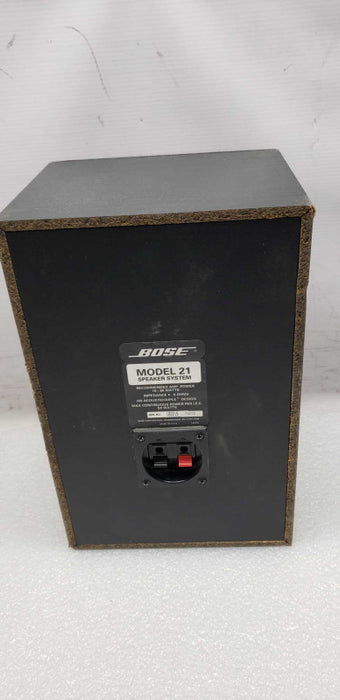 Bose model 21 speaker (single) / tested working good #
