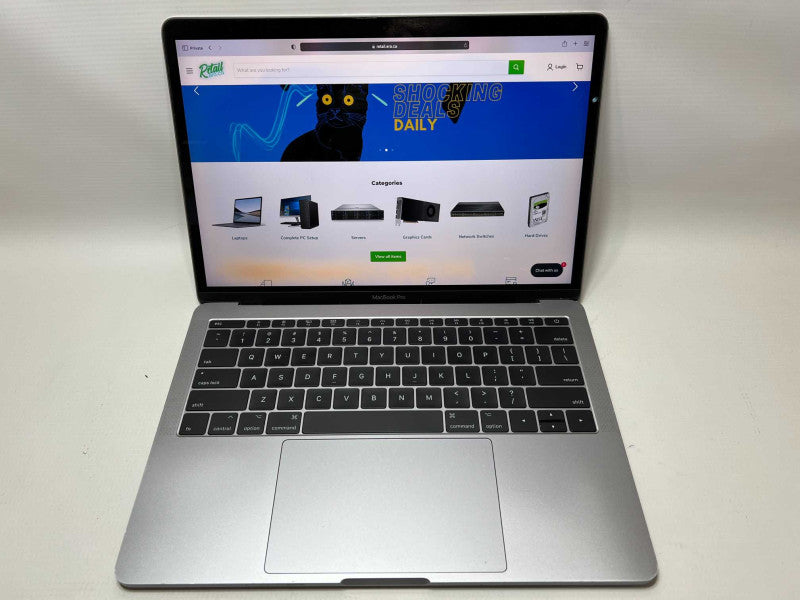 MacBook Pro (13-inch) 2017 with i5 CPU @ 2.3GHz 8GB RAM & 256GB Storage READ -