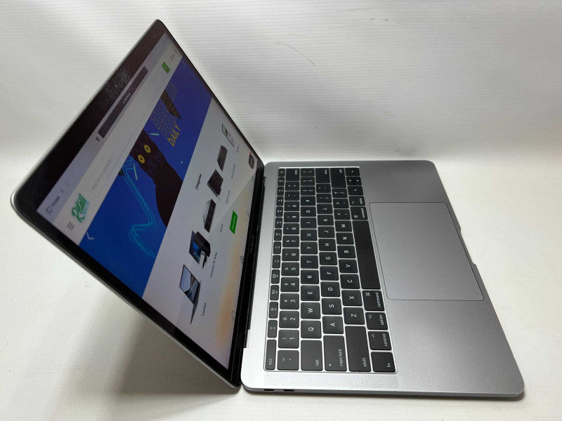 MacBook Pro (13-inch) 2017 with i5 CPU @ 2.3GHz 8GB RAM & 256GB Storage READ -