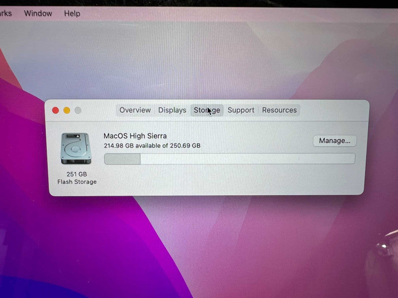 MacBook Pro (13-inch) 2017 with i5 CPU @ 2.3GHz 8GB RAM & 256GB Storage READ -