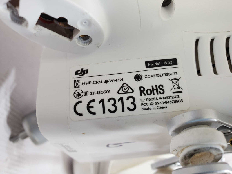 DJi W321 Phantom 3 Quadcopter Camera Drone w/Controller GL358WA for Part AS-IS )