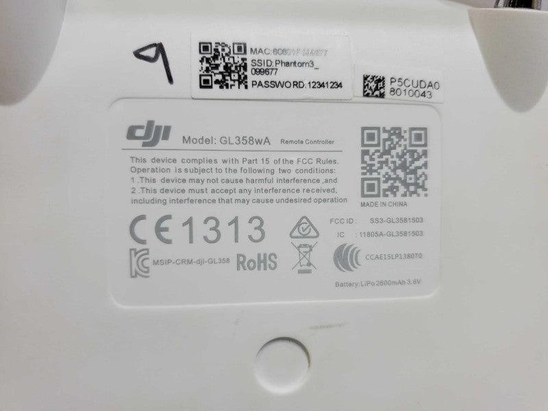 DJi W321 Phantom 3 Quadcopter Camera Drone w/Controller GL358WA for Part AS-IS )
