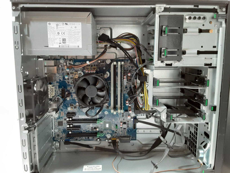HP Z240 Tower Workstation, Core I7-6700 3.4GHz, 8GB DDR4, 3x HDD Caddies _