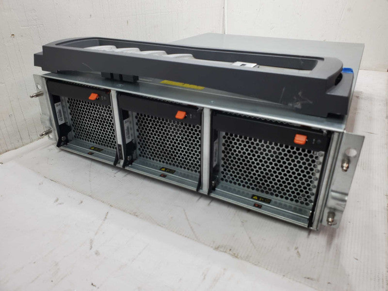 NetApp NAF-0901 Array Controller w/ 1x 110-01062+B7 and 1x 110-00646+D1 Module |