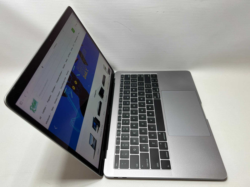 MacBook pro (13-inch) 2016 with i5 CPU @ 2GHz 8GB RAM & 256GB Storage READ -