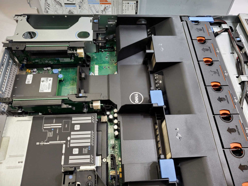 Dell PE R720 Barebone 2x Xeon E5-2650 @2.0GHz No RAM/RAID/HDD/PSU _AS-IS )