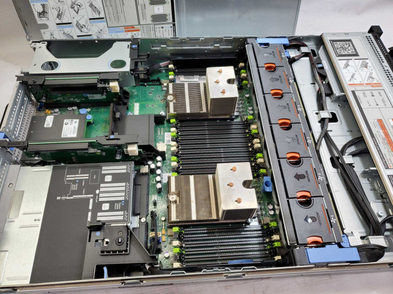 Dell PE R720 Barebone 2x Xeon E5-2650 @2.0GHz No RAM/RAID/HDD/PSU _AS-IS )