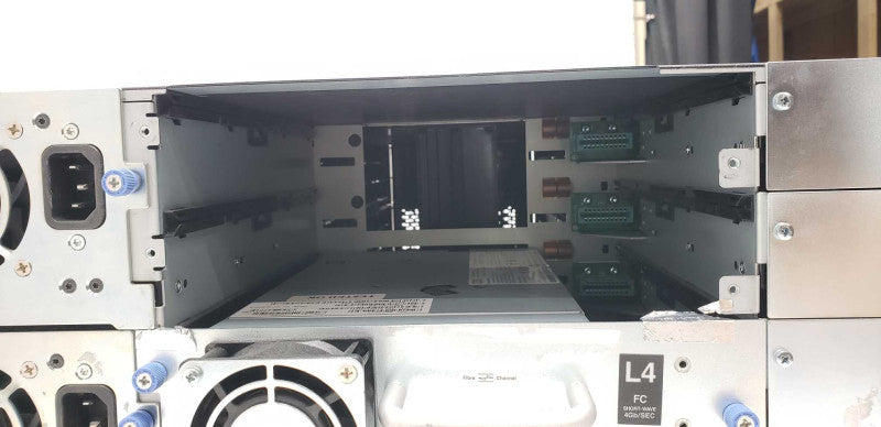IBM Type 3573 System storage / 1X IBM 3573-8144 LTO4 Tape Drive #
