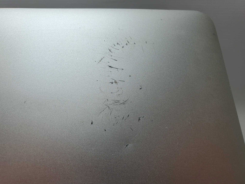 Apple MacBook Air 13\\" Early 2015 Core i5-5250U @ 1.6 GHz 8GB DDR3 250GB SSD (