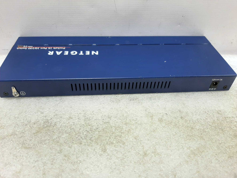 Netgear FS116 Prosafe 16 Port 10/100 Switch, No AC Adapter ~