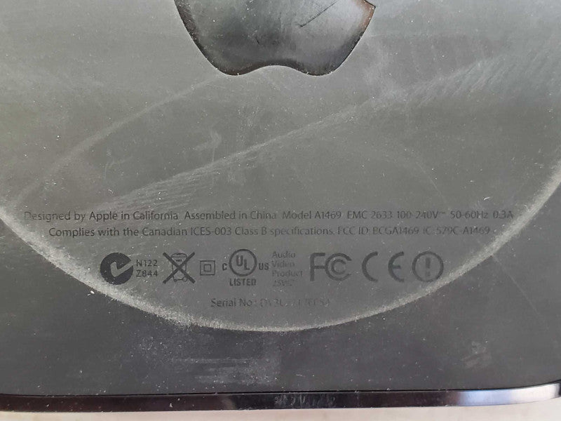 Apple TV 3rd Generation Streamer 1080P A1469 w/ Remote & Power cord )
