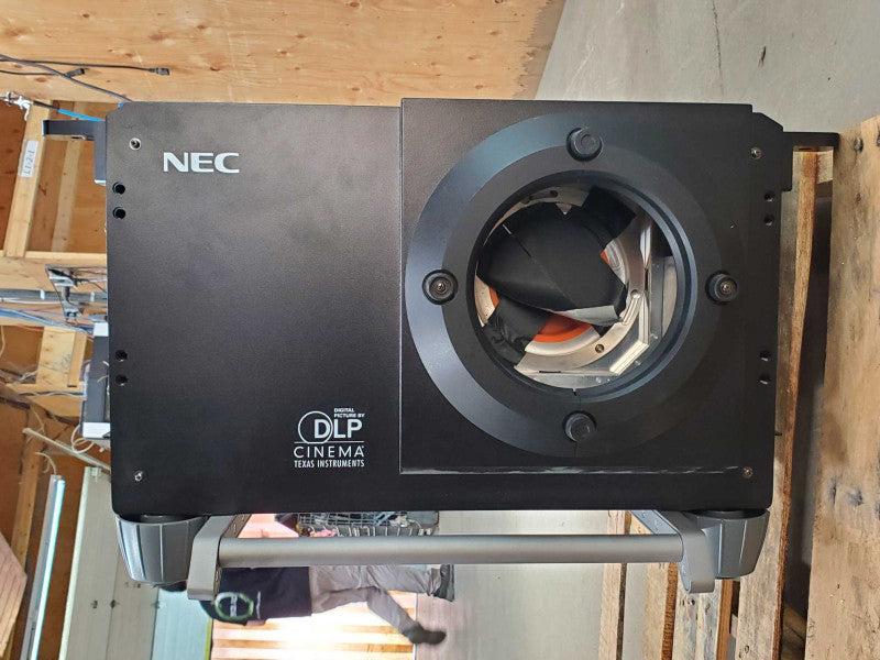 NEC NC800C Cinema Projector DLP Digital Picture (AS-IS) |