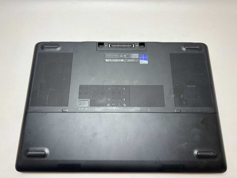 Dell Precision 7520 with i7-6820HQ CPU 16GB RAM & 512GB SSD Storage  -