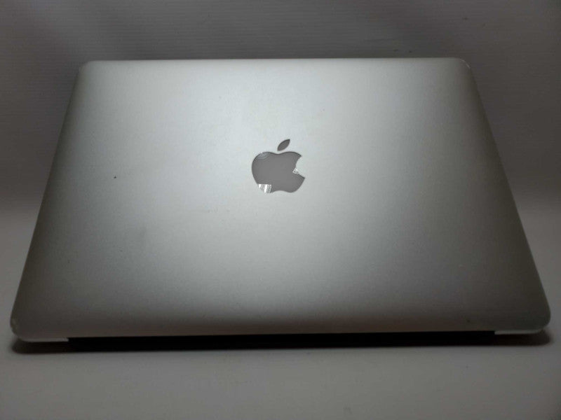 Apple MacBook Air 13\\" E.2015 Core i7-5650U @ 2.2 GHz 8GB DDR3 250GB SSD *READ* (