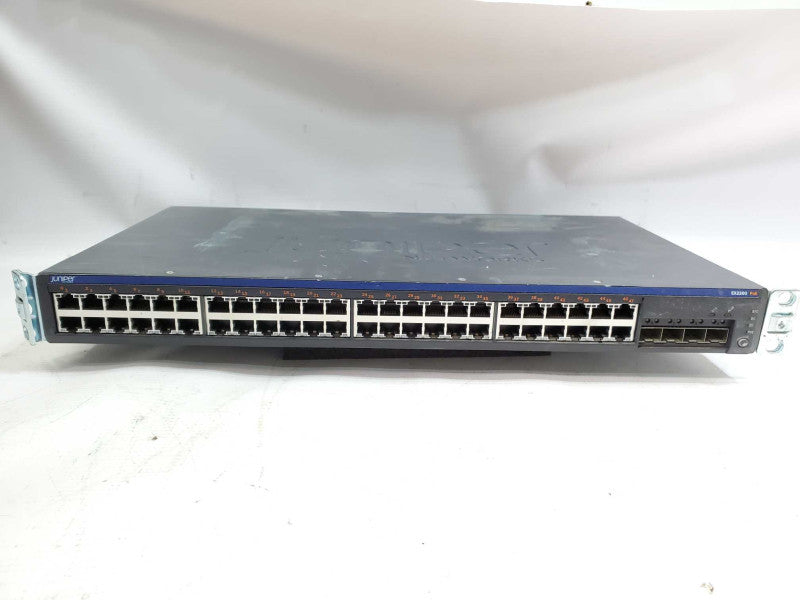 Juniper Networks EX2200-48P-4G 48 Port Ethernet Switch )