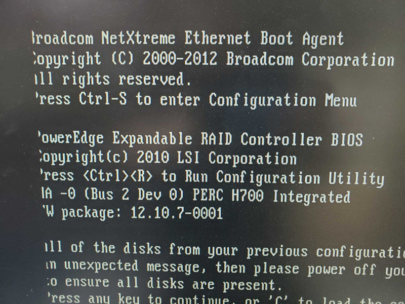 DELL PowerEdge R510 2xXeon E5620@2.4GHz 32GB ECC DDR3 RAID PERC H700 No HDD [