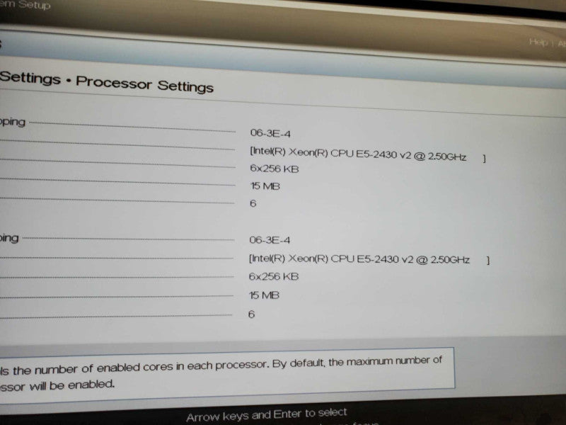 Dell PowerEdge R520 2x Xeon E5-2430v2 @2.5GHz 48GB RAM, 2x PSU, H710 Mini )