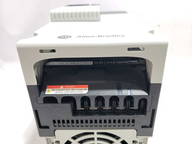 PowerFlex525 AC Drive 25B-E022N104 3PHASE 460-600VAC 47-63 Hz 11KW/20HP [