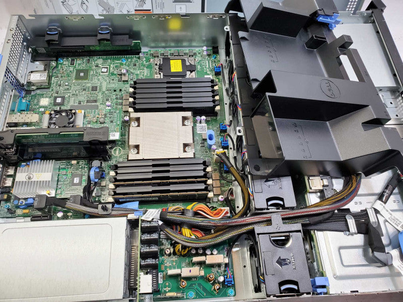 Dell PowerEdge R520 Xeon E5-2407 v2 @2.4GHz 32GB RAM, 2x PSU H310 Mini )