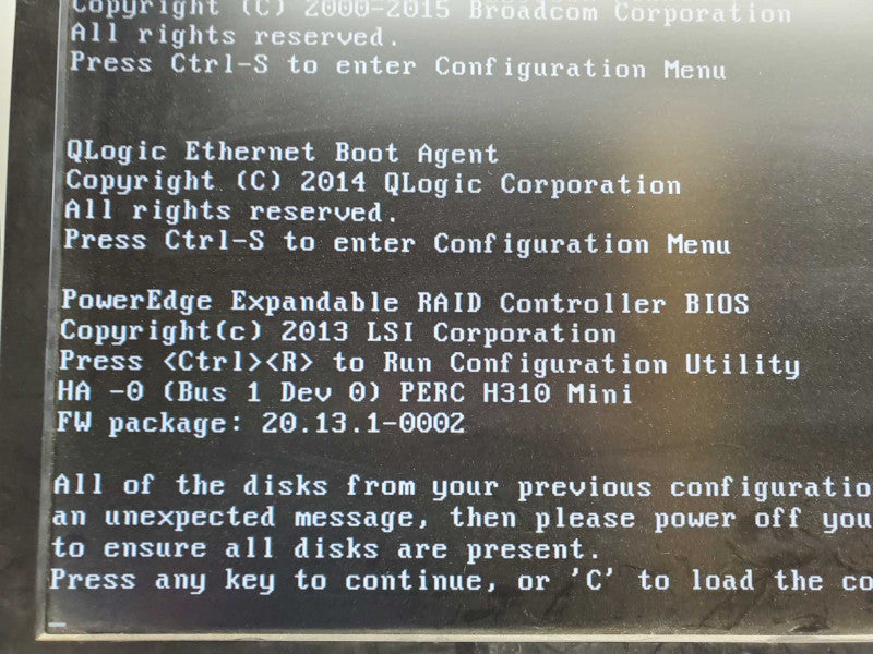 Dell PowerEdge R520 Xeon E5-2407 v2 @2.4GHz 32GB RAM, 2x PSU H310 Mini )