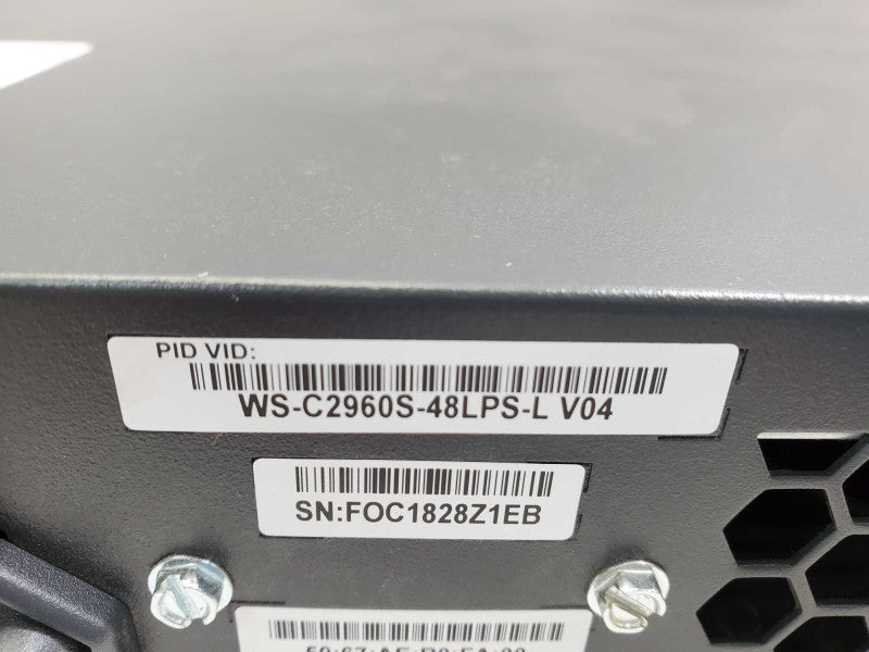 Cisco Catalyst 2960S WS-C2960S-48LPS-L V02 Gigabit Managed Switch _ Reset )