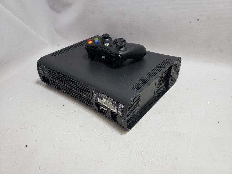 Microsoft Xbox 360 Console Black with Controller [