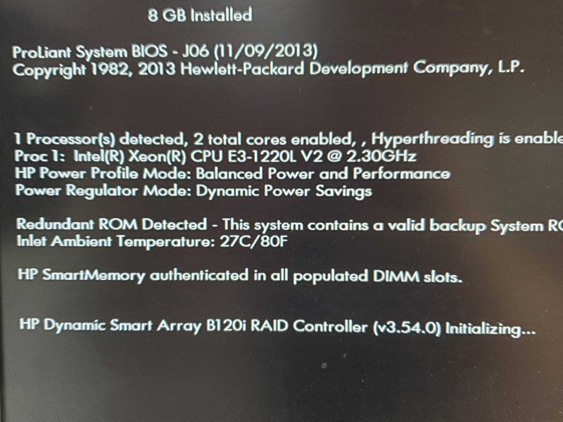 HP MicroServer Gen 8 E3-1220L V02 2.3GHz 8GB DDR3 B120i RAID Controller |