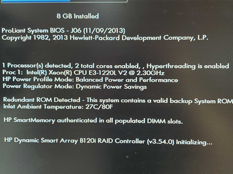 HP MicroServer Gen 8 E3-1220L V02 2.3GHz 8GB DDR3 B120i RAID Controller |