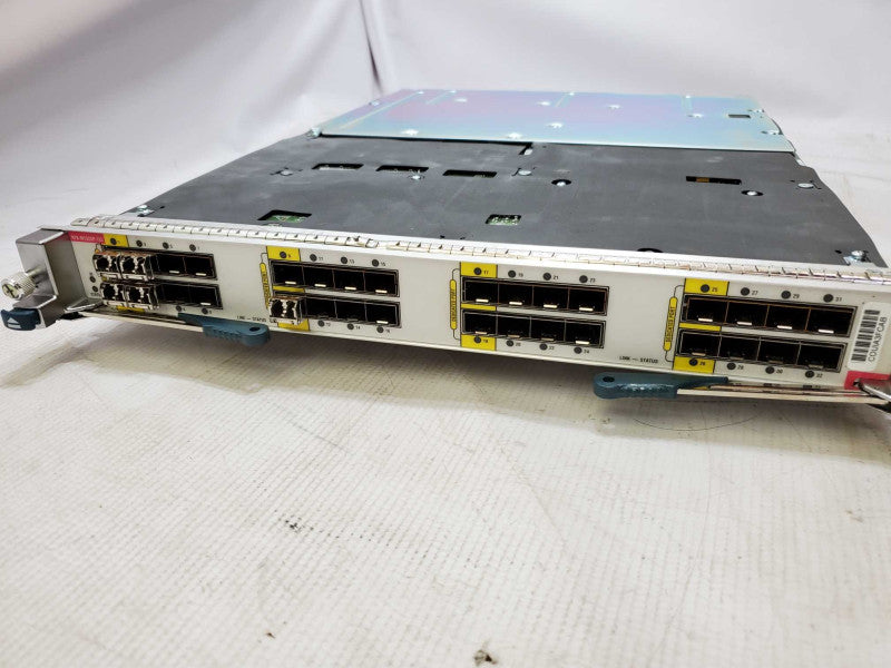 Cisco Nexus 7000 M1-Series N7K-M132XP-12L 32-Port 10 Gigabit Ethernet Module )