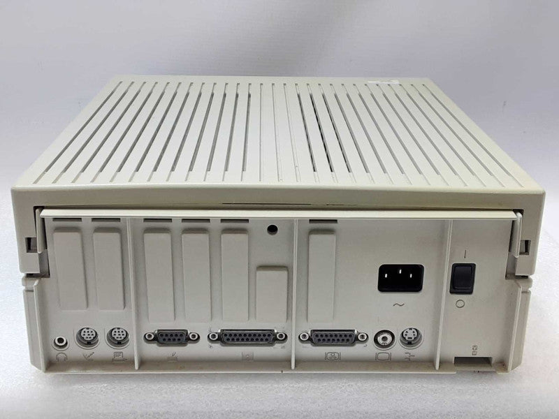 Vintage Apple IIGS Computer A2S6000 Computer - Powers On, AS-IS _