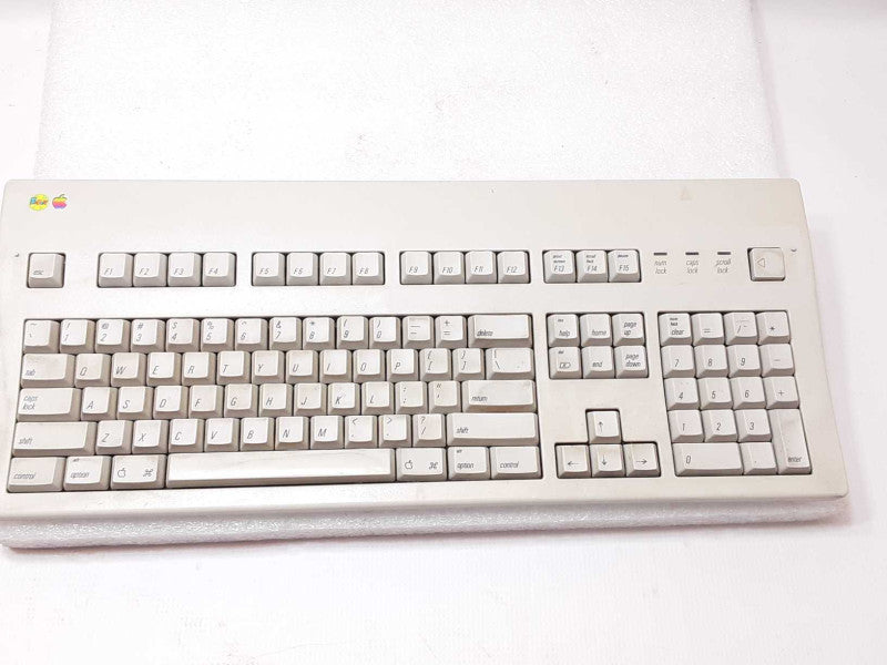 VINTAGE UNTESTED Apple Macintosh Extended Keyboard II, M3501 _