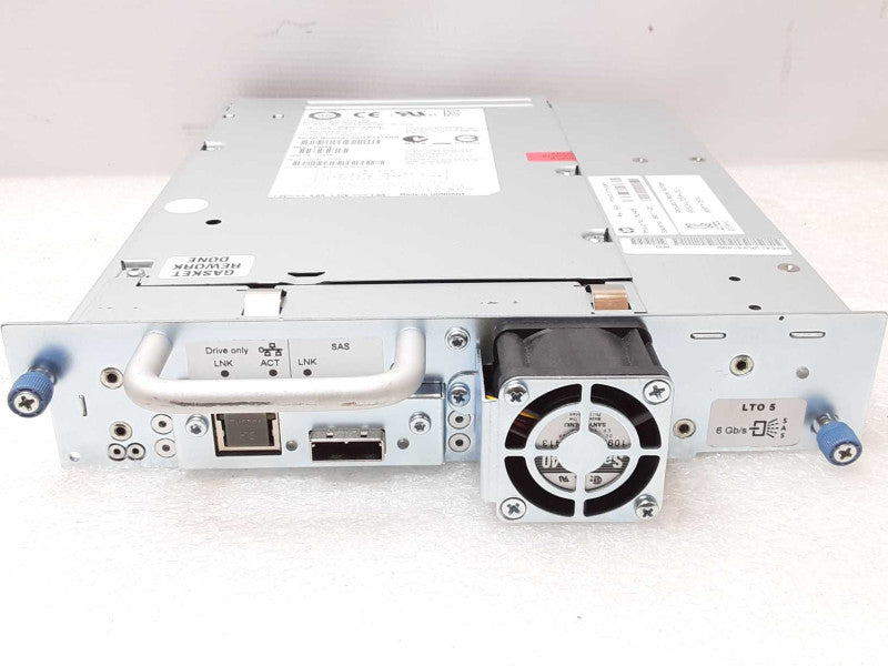 HP BRSLA-0904-DC Internal Tape Drive LTO5 HH SAS 695111-001 _