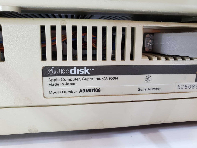 Vintage Combo Apple Monitor IIe A2M2010 + Duo Disk A9m0108 + Computer M5650 (