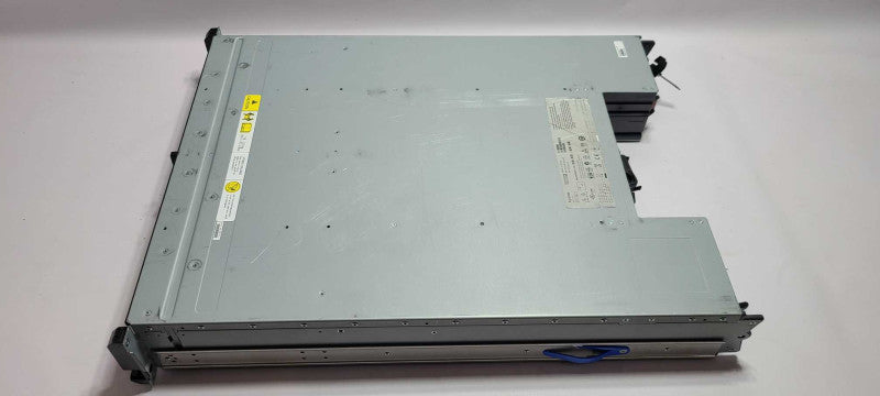 Dell EB-2425 24-Bay Expansion Hard Drive Array 24x 2.5\\" Bay 2x 0952913-07 6GB  $