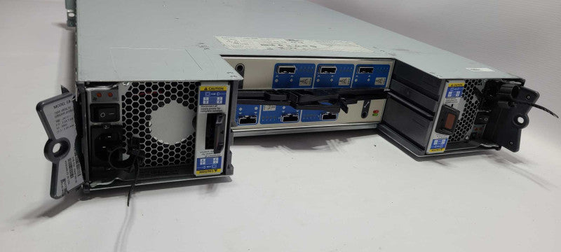 Dell EB-2425 24-Bay Expansion Hard Drive Array 24x 2.5\\" Bay 2x 0952913-07 6GB $