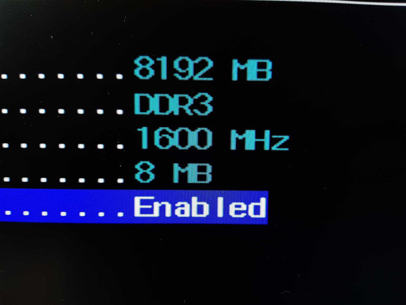 Dell PowerEdge T110 II  E3-1220v2 3.1GHZ QC/8GB, SAS2008-IR, NO HDDs ~