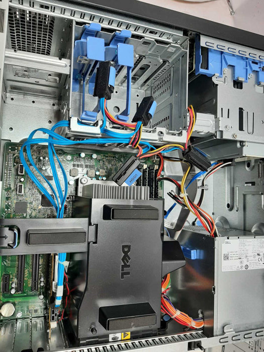 Dell PowerEdge T110 II  E3-1220v2 3.1GHZ QC/8GB, SAS2008-IR, NO HDDs ~