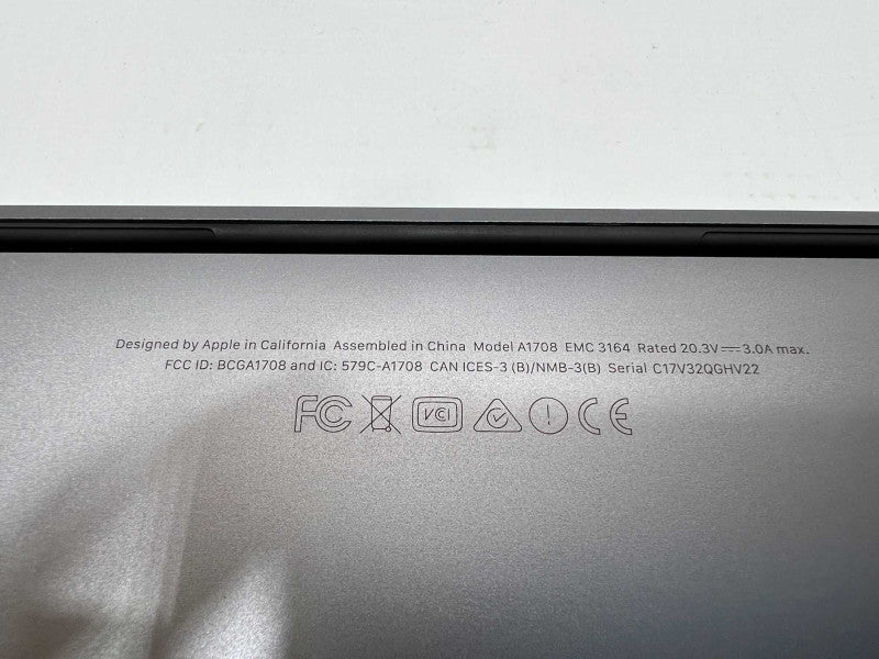 2017 MacBook Pro 13\\" with i5 CPU @ 2.3GHz 8GB RAM & 128GB Storage  -
