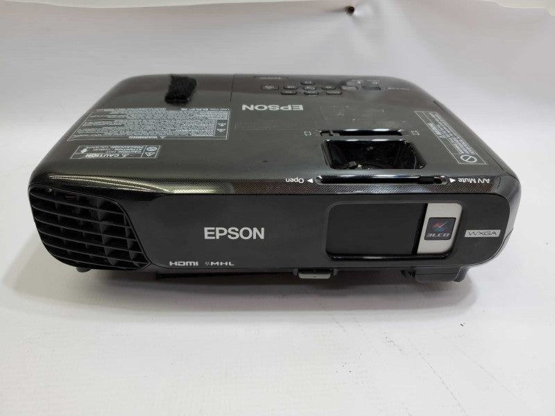 Epson EX7230 Wireless HD WXGA 3LCD Projector,H654A Lamp 3952H used )