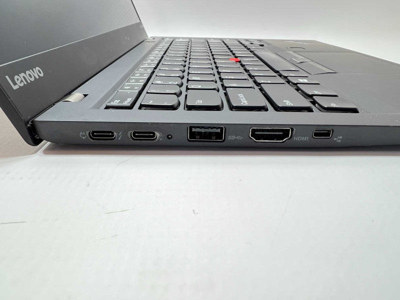 Lenovo X1 Carbon 5th gen with i7-7500U CPU 8GB RAM & 256GB SSD Storage  -
