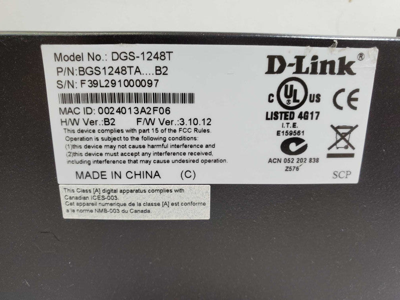 D-Link DGS-1248T Web Smart 48-Port 10/100/1000 Gigabit Switch + 4-Port Combo S )